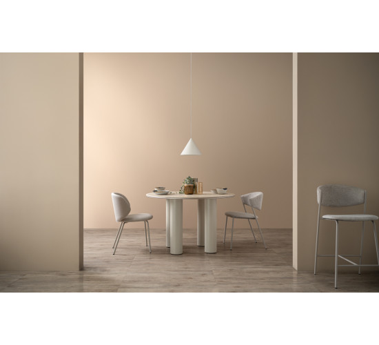 144103/241641 1+4 HIRI DINING TABLE WITH KENZI DINING CHAIR