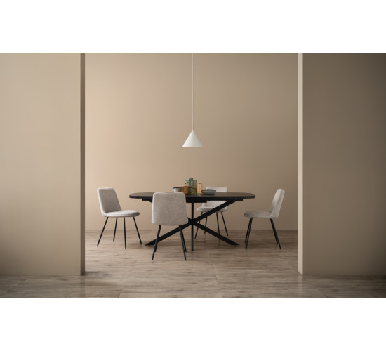 146151/241647 1+4 KURVA DINING TABLE WITH HEMI DINING CHAIR